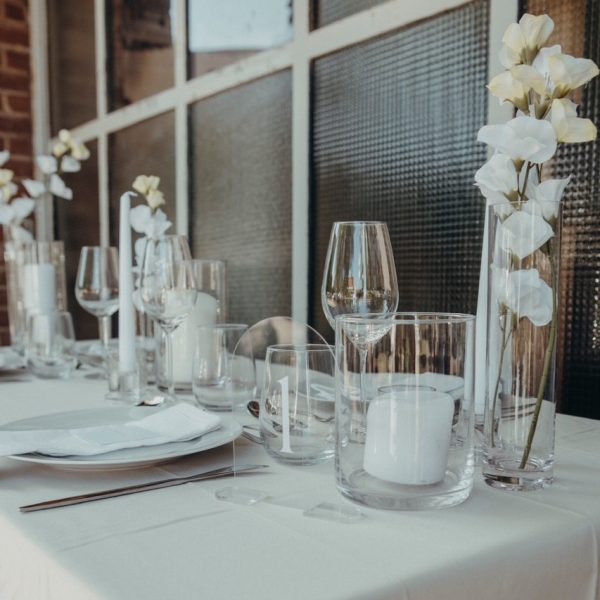 "White & Glass" – Basis-Deko