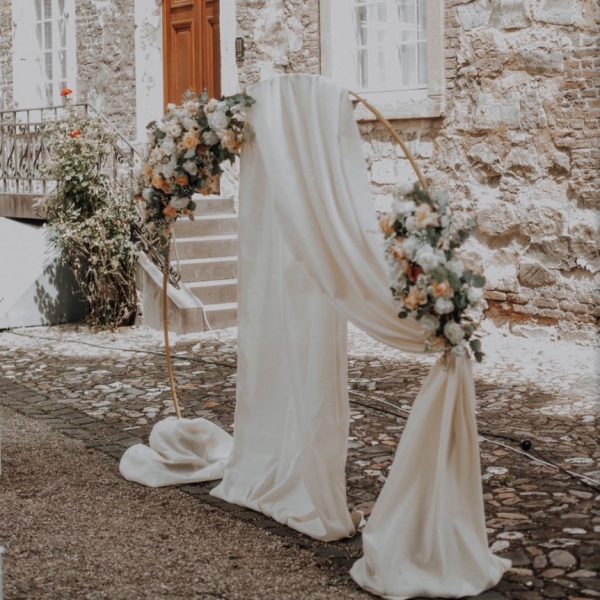 Traubogen gold halbrund für freie Trauung mieten im Raum Köln Bonn Koblenz